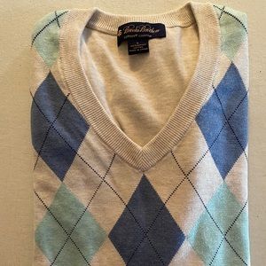 Brooks Brothers sweater-like new